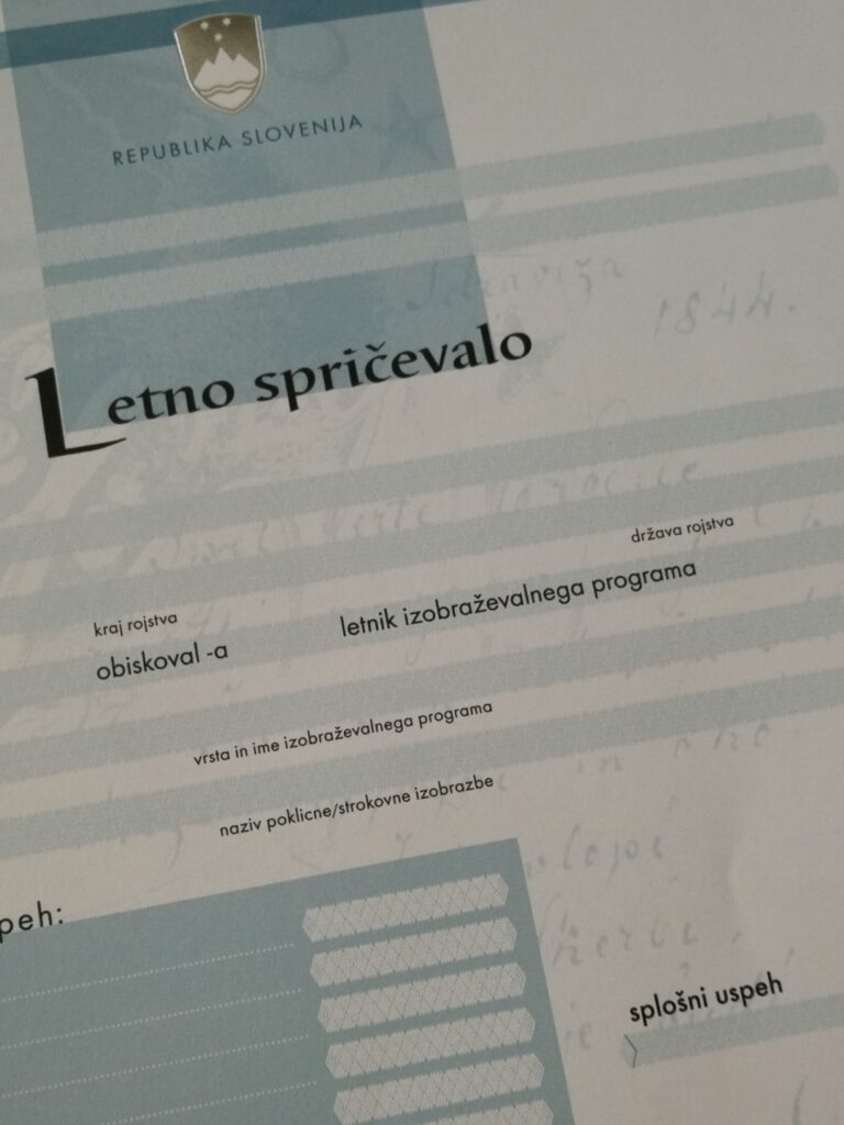 Razdelitev listin o uspehu