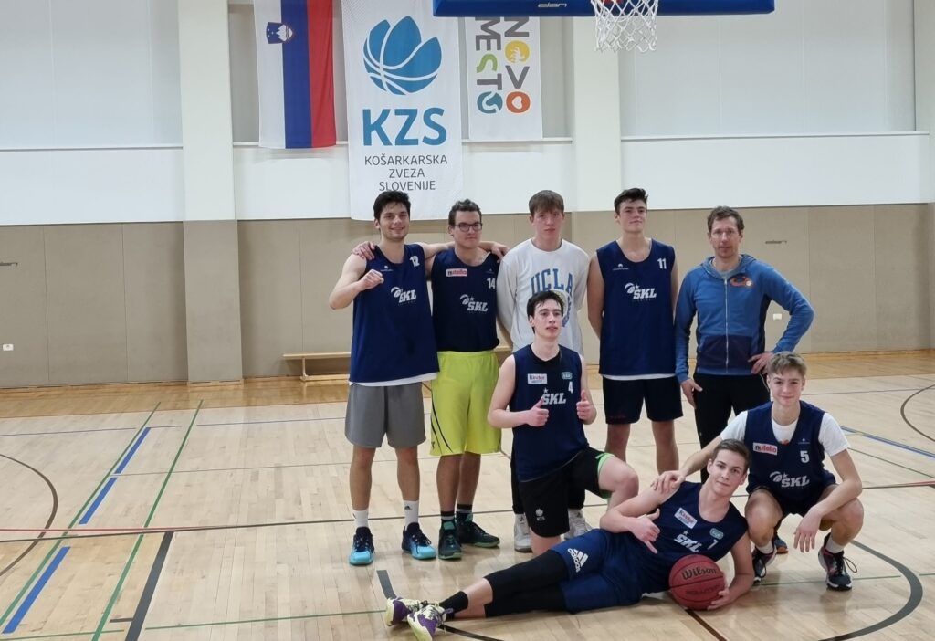Četrfinale srednjih šol v košarki